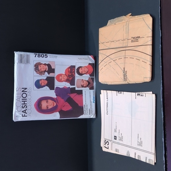 McCall's 7805 Uncut Polar Gear Fashion Accessories Sewing Pattern - Picture 3 of 4